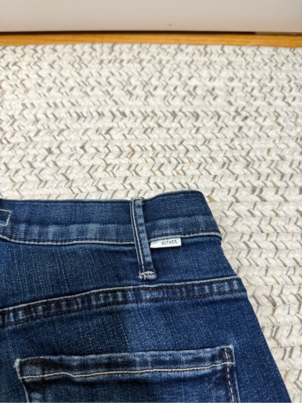 NWOT MOTHER Denim The Hustler Ankle Flare Jeans – Heirloom Blue - Picture 9 of 11